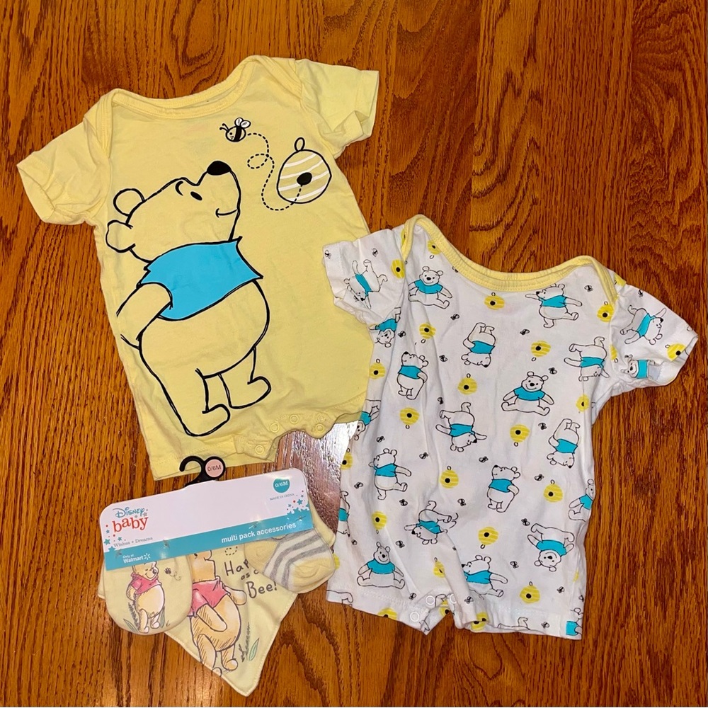 Winnie the Pooh Baby Rompers & Bib Set 🍯